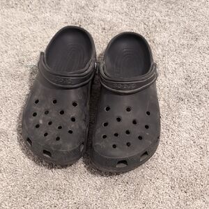 CROCS Classic Black Clogs
